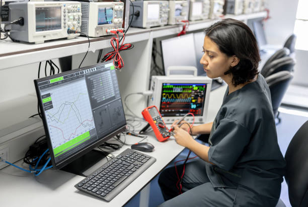 Best Affordable Emergency Electrician  in Bayshore Gardens, FL
